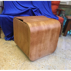 Comodini, tavolini mid-century